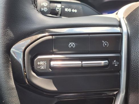 Used 2023 Chevrolet Colorado LT w/ LT Convenience Package RWD image 16