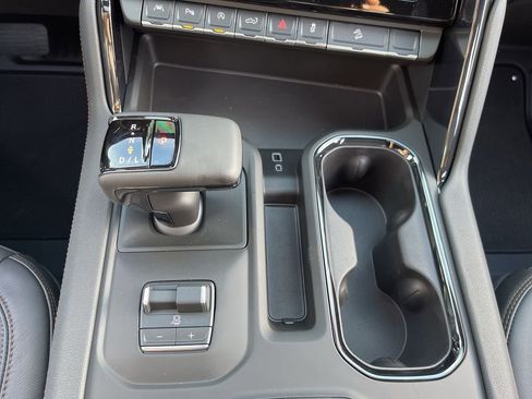 New 2026 GMC Sierra 1500 AT4 w/ AT4 Premium Package image 16