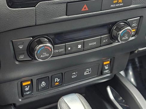 Used 2022 Nissan Frontier SV image 27