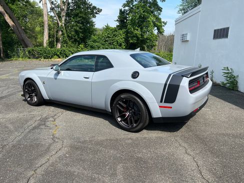 Used 2021 Dodge Challenger R/T Scat Pack image 10