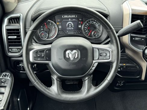 Used 2024 RAM 2500 Laramie image 15