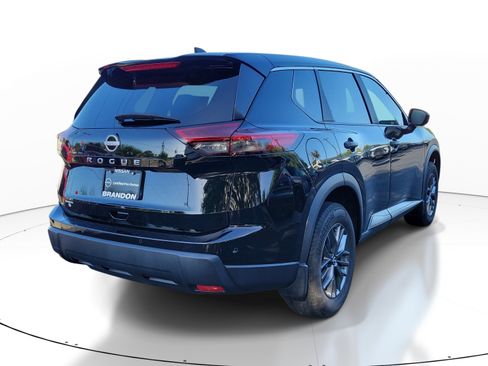 Certified 2024 Nissan Rogue S image 7