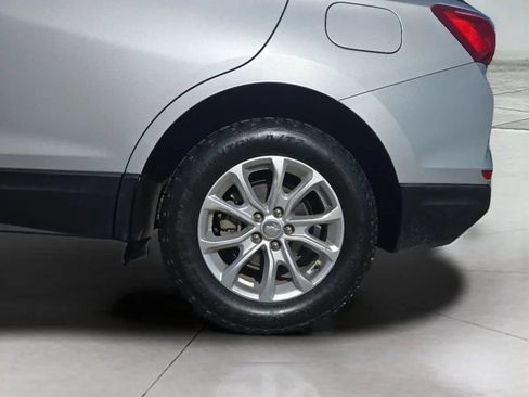 Used 2020 Chevrolet Equinox LS AWD/4WD image 35