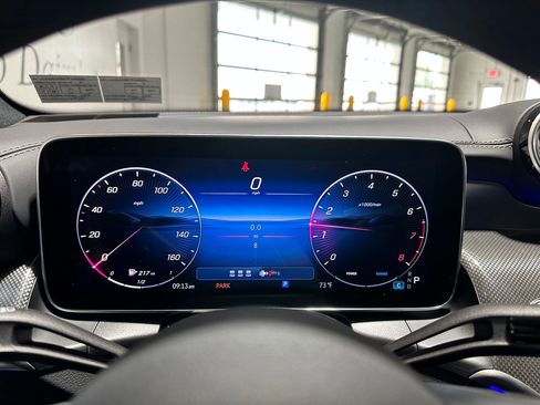 New 2026 Mercedes-Benz GLC 300 4MATIC image 9