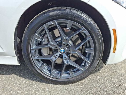 Used 2025 BMW 330i xDrive Sedan w/ Premium Package image 8