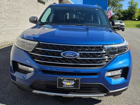 Used 2020 Ford Explorer XLT w/ Equipment Group 202A AWD/4WD image 6