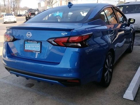 Used 2020 Nissan Versa SR w/ Convenience Package image 4