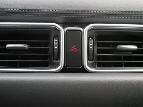 Used 2020 MAZDA CX-5 Touring image 20