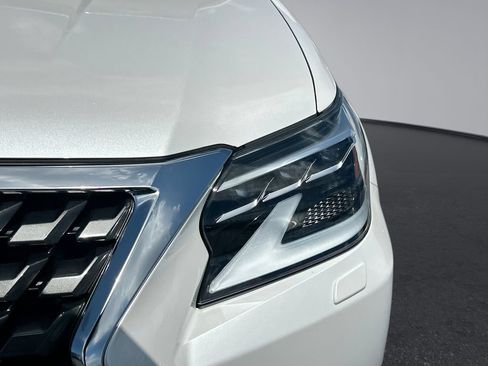 Certified 2023 Lexus GX 460 Premium AWD/4WD image 30