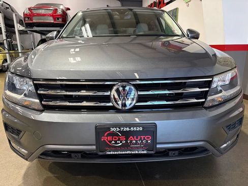 Used 2021 Volkswagen Tiguan SEL AWD/4WD image 63