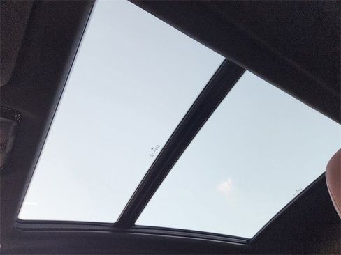 Used 2019 BMW X5 xDrive40i w/ Premium Package 2 image 20