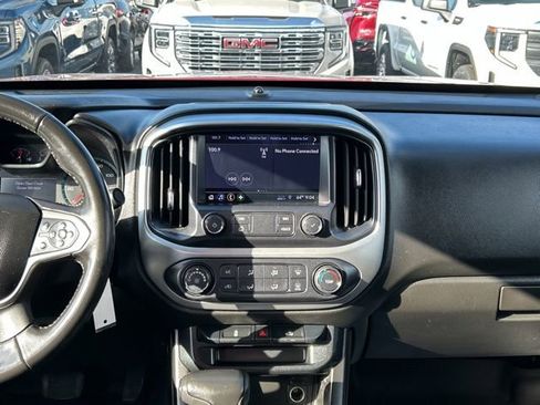 Used 2019 Chevrolet Colorado LT w/ LT Convenience Package image 20