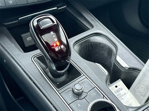 Used 2024 Cadillac XT4 Sport image 22