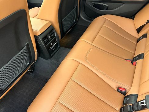 Used 2022 BMW 330e w/ Driving Assistance Package image 26