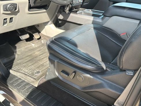 Used 2018 Ford F150 XLT w/ Equipment Group 302A Luxury AWD/4WD image 96
