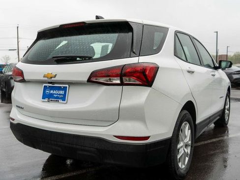 Used 2024 Chevrolet Equinox LS w/ LPO, Floor Liner Package FWD image 6