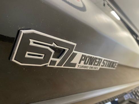 New 2025 Ford F550 4x4 Regular Cab Super Duty image 6