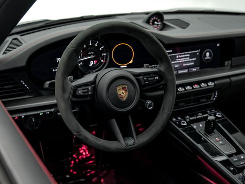 Used 2024 Porsche 911 Carrera 4 GTS AWD/4WD image 41