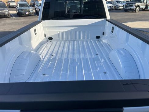 New 2026 Ford F350 XLT w/ FX4 Off-Road Package image 5