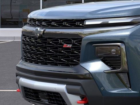 New 2026 Chevrolet Traverse Z71 w/ Enhanced Driving Package image 14