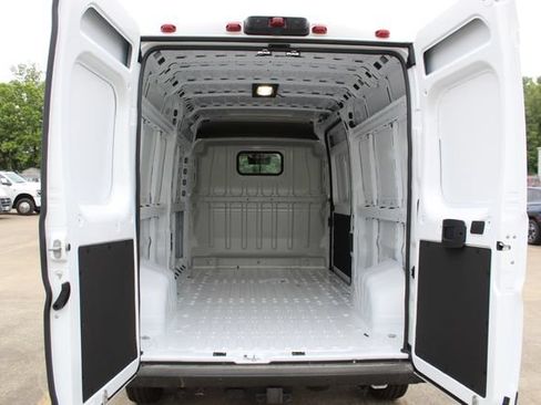 New 2026 RAM ProMaster 1500 w/ Quick Order Package 22G SLT FWD image 7