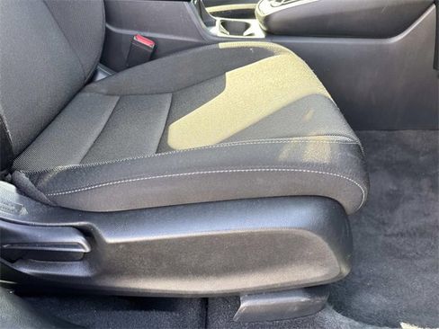 Used 2023 Honda CR-V LX image 11