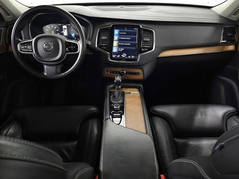Used 2016 Volvo XC90 T6 Inscription w/ Vision Package image 12