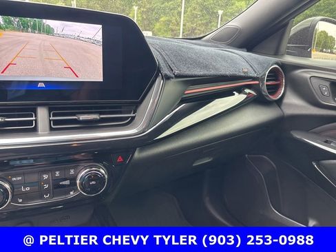 Used 2025 Chevrolet Trax RS w/ Driver Confidence Package FWD image 16