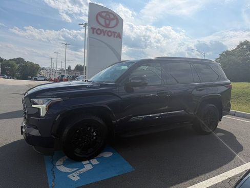 Used 2026 Toyota Sequoia Platinum w/ TRD Off-Road Package AWD/4WD image 6