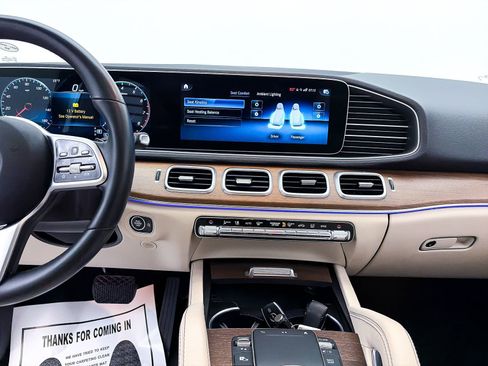 Used 2022 Mercedes-Benz GLE 350 4MATIC w/ 3rd Row Seat Package image 8