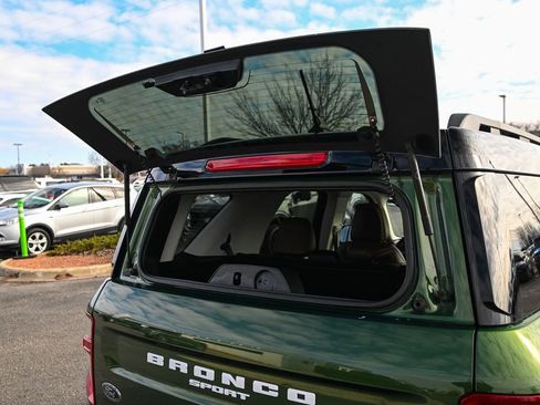 Used 2023 Ford Bronco Sport Badlands w/ Premium Package image 16