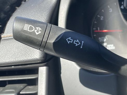 Used 2019 GMC Terrain SLE FWD image 21
