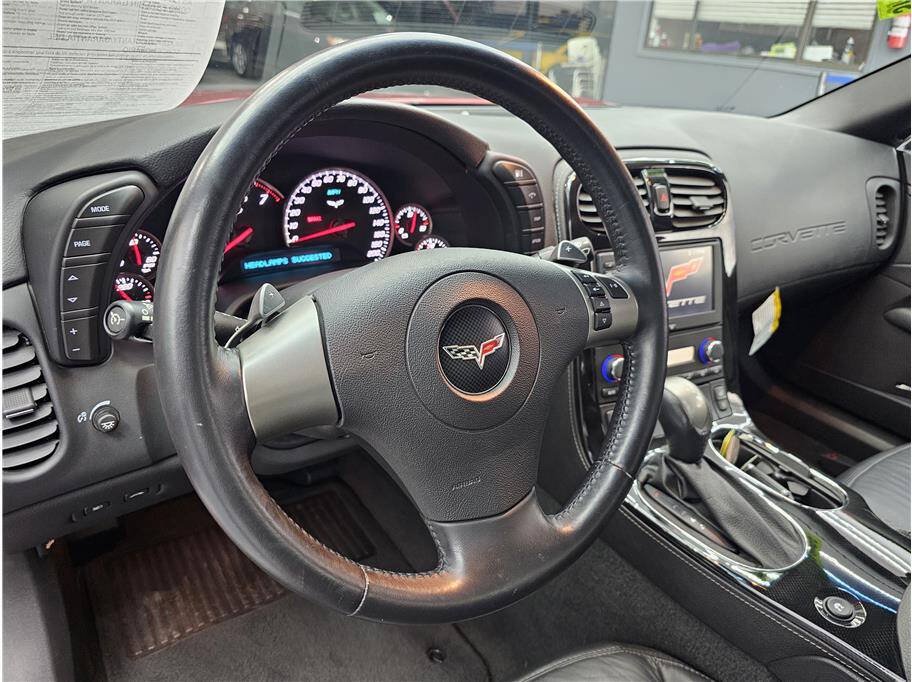 Used 2008 Chevrolet Corvette Coupe w/ Preferred Equipment Group RWD image 10