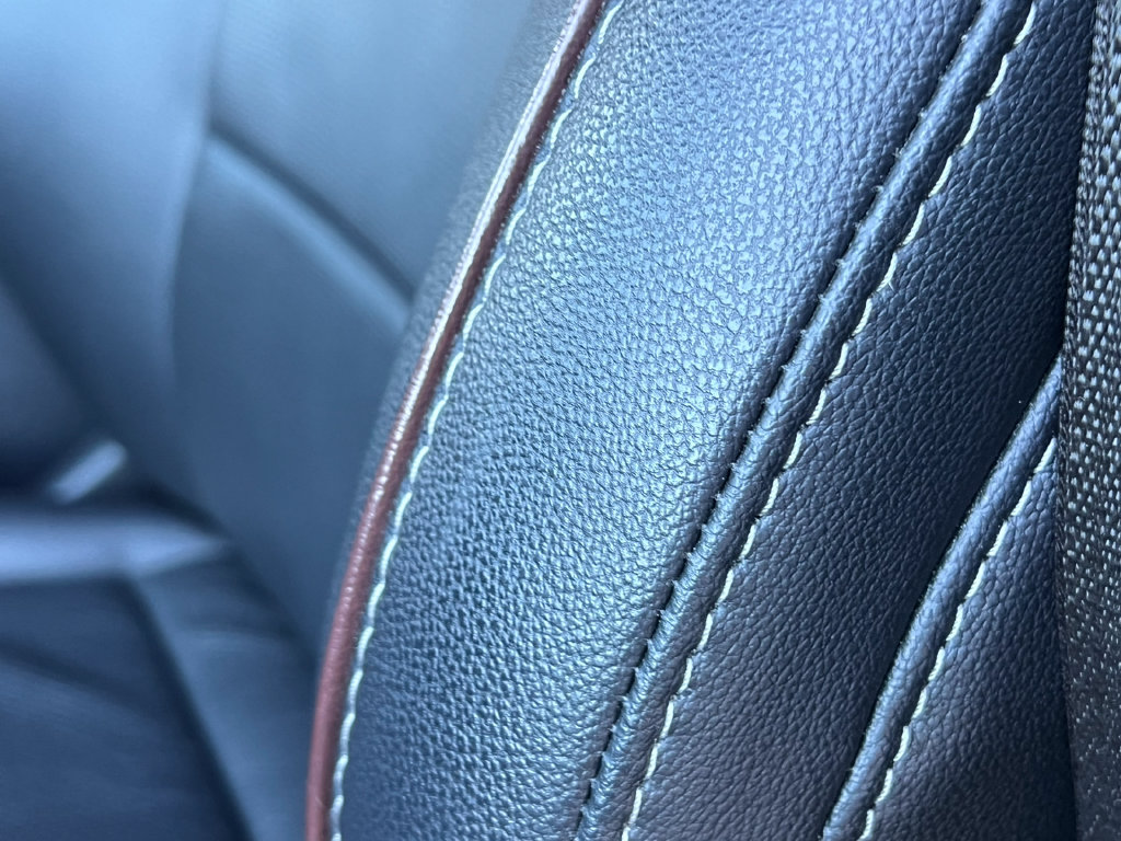 Used 2022 Ford F150 Lariat AWD/4WD image 16