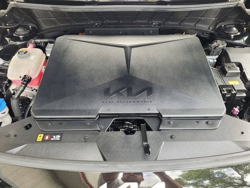Used 2023 Kia Niro Wind FWD image 25