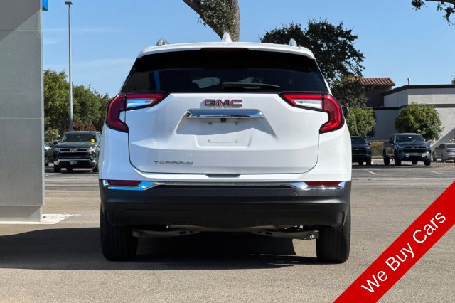 Used 2024 GMC Terrain SLT FWD image 7