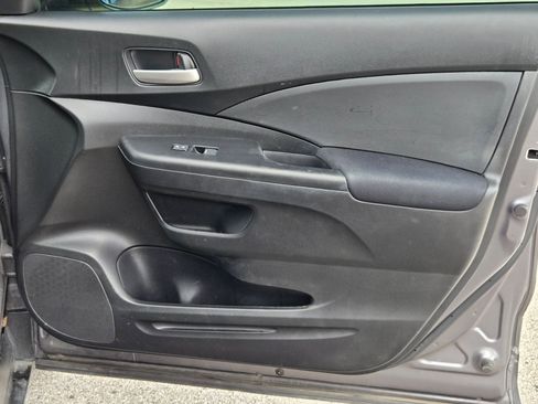 Used 2015 Honda CR-V LX image 28