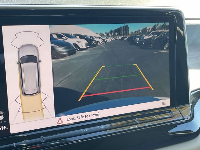 Certified 2026 Volkswagen Atlas SE FWD image 29