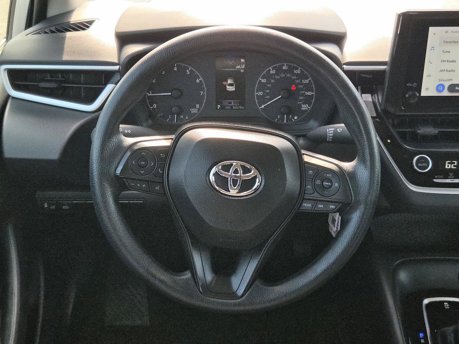 Used 2025 Toyota Corolla LE FWD image 14
