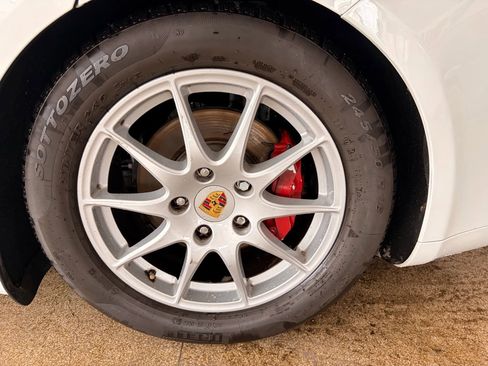 Used 2014 Porsche Panamera w/ Bose Audio Package image 46