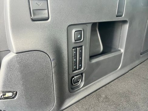 New 2025 Ford Expedition Max Platinum w/ Stealth Performance Package image 33