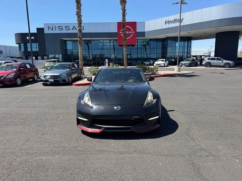 Used 2019 Nissan 370Z NISMO image 2