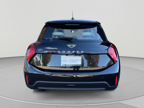 New 2026 MINI Cooper 2-Door Hardtop FWD image 4