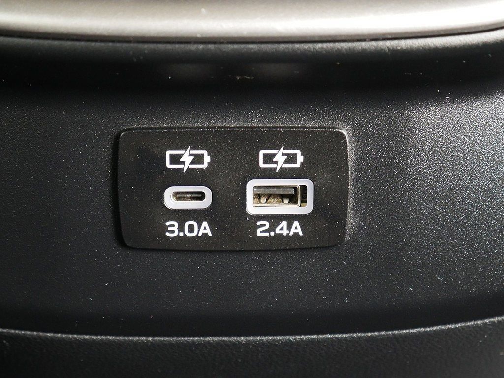 Used 2024 Subaru Outback Premium AWD/4WD image 48