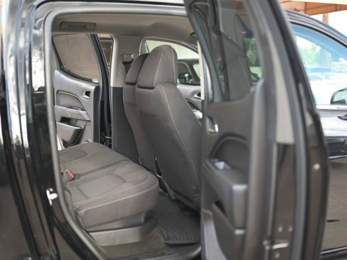 Used 2016 Chevrolet Colorado LT w/ Midnight Edition image 12