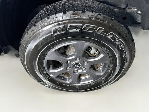 Used 2025 Ford Bronco Big Bend image 11