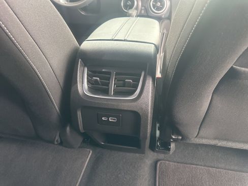 Used 2025 Chevrolet Blazer LT FWD image 12