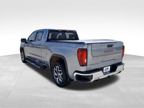 Used 2023 GMC Sierra 1500 SLT image 3