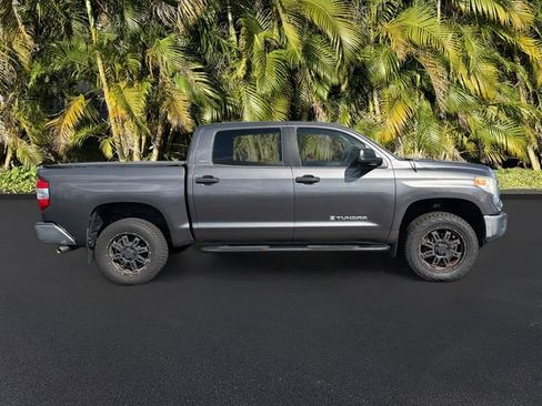 Used 2015 Toyota Tundra SR5 w/ SR5 Upgrade Package RWD image 3