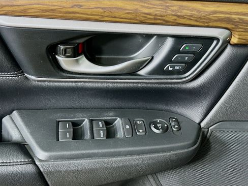 Used 2018 Honda CR-V EX-L image 15